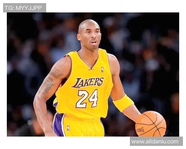 科比布莱恩特传奇生涯回顾与影响力分析：篮球巨星的荣耀与奋斗精神